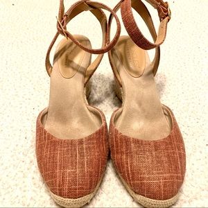 Martha x Aerosoles “Meadow” Wedge Sandals